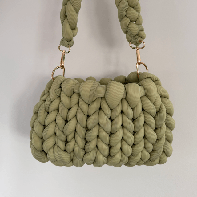 Autumn must have - Small Hand Knitted bag - Pistachio