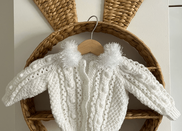 Fluffy hooded cardigan 